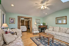 Damascus Home w/ Fire Pit & Views, Walk to Shops! - Image 5