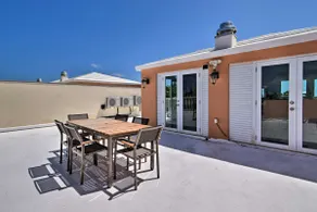 Loiza Condo w/ Rooftop Patio - Walk to Beach! - Image 3