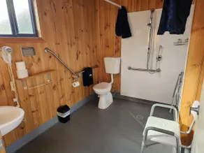 Easy Access Cabin - Image 3