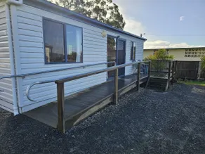Easy Access Cabin - Image 2