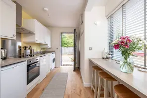The Hepburn Garden House - Image 4