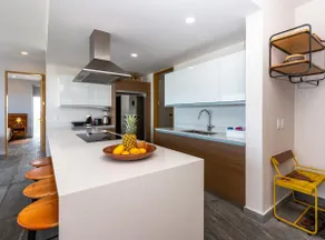 Ocean view condo - Beach, pool & jacuzzi! - Image 3