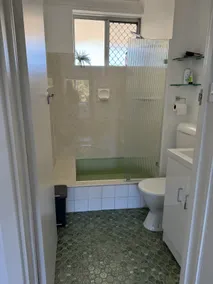 22 Superb Subiaco Apt for Couplesparkng - Image 5