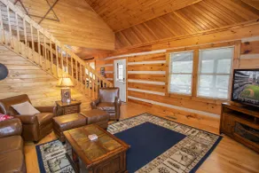 Rustic Cabin in Heart of Boone - Image 2