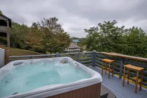 Rustic Cabin in Heart of Boone - Image 3