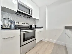 35 FL Luxury condo located in the Heart of Miami - Image 3