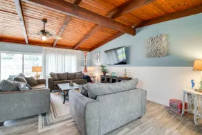 Riverfront Home w / Dock - 1 Mi till Homosassa St Park - Image 2