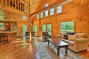 Private Chester Home w/ Deck, Mins to Skiing! - Image 4
