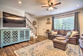 NY! Modern Home w / Yard + Deck, 1 Mi. till Clemson U! - Image 4