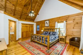 Lakeview Lodge - Hot Tub - Lake - Dog Friendly - Image 2