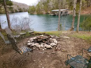 Hamley-Lakefront Retreat is Located on 145 Peaceful Acres - Image 4