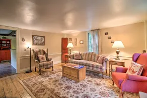 Historic Hanover Area Home, 16 mil till Dartmouth! - Image 5