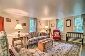Historic Hanover Area Home, 16 mil till Dartmouth! - Image 4