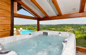 Gorgeous home in Martinkovec with sauna - Image 3