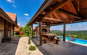 Gorgeous home in Martinkovec with sauna - Image 2