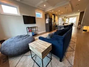Large Home | Free Parking | Near Downtown - Image 2