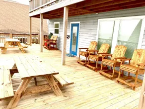 See the Sea(on the Beach) Sleeps 16 - Image 5
