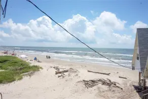 See the Sea(on the Beach) Sleeps 16 - Image 3