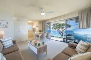 Shoal Towers 5, 11 Shoal Bay Rd - Air Conditioned, WiFi - fantastic location with water views - Image 5