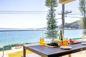 Shoal Towers 5, 11 Shoal Bay Rd - Air Conditioned, WiFi - fantastic location with water views - Image 2