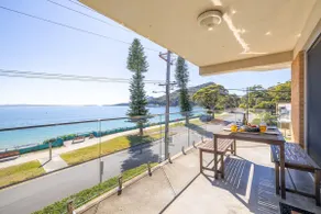 Shoal Towers 5, 11 Shoal Bay Rd - Air Conditioned, WiFi - fantastic location with water views - Image 3