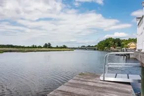 Waterfront Fishing Dock FirePit HotTub Deck GrillB - Image 3
