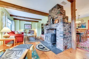 Manchester Center Home w/ Green Mtn Views! - Image 5