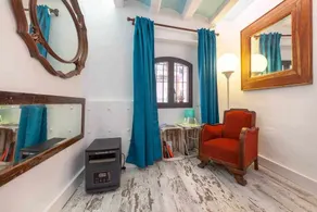 Apartament de la Susanna Old Town Mezzanine - Image 5