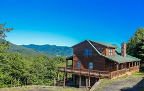REST ASSURED-3 LEVEL LOG HOME W / MTN VISNINGER, POOL TABEL, WiFi & HOT TUB! - Image 3