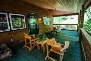 Cool Mountain Days Are Calling 3br2ba Creekfront N - Image 4