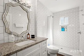 Gorgeous East Central Austin 2BD Close to Downtown - Image 4