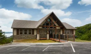 8 Bed / 8 Bath - 16 King Beds! - Sova 36! - Av SDC - $ 650 SALE! - Image 3