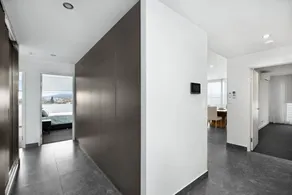 Luxury Apartment Caves Beach 4 Bed - Image 4