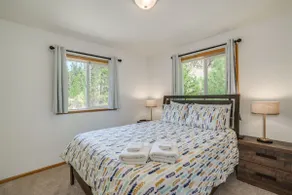 Juniper Landing - Lovely Countryside Home - Image 3