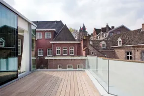 Penthouse with outdoor space on Vrijthof Square >Fully Serviced! (75m2) - Image 5
