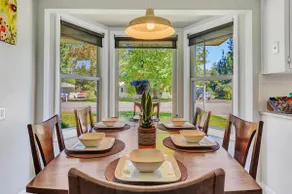 HUGE Fenced Backyard. Luxe Bath. 15 Min 2 Downtown - Image 2