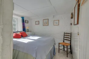 St Gabriels Cottage - Image 4