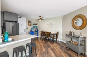 Refined Oceanfront Retreat - Image 4