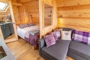 Beinn A Ghlo Pod/Pet Friendly with Hot Tub - Image 5