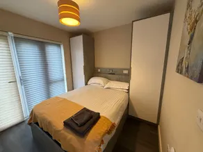 Contemporary 2-bedroom perfect for Families - Image 3