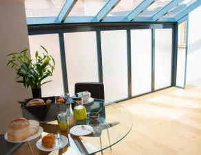 Luxurious apartment in Southam - Image 4