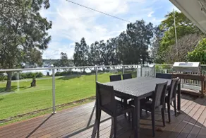 Wangi Lakehouse - Image 2