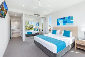 2 Bedroom Pool View Self Catering Apartment - Image 2