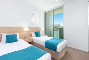 2 Bedroom Pool View Self Catering Apartment - Image 4