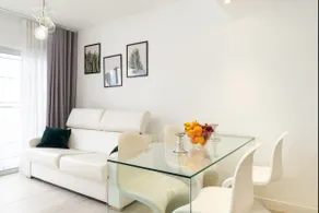 Anna Dreamhouse - Image 3