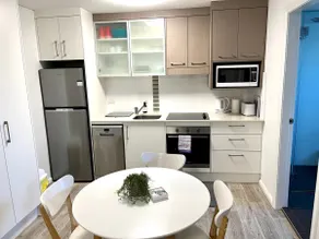 H2O Holiday Apartments - Unit 4 - Image 2