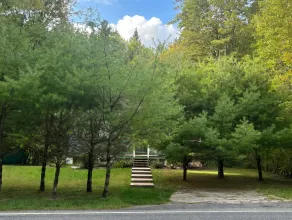 Catskills Cabin with Hot Tub near Hiking - Image 3