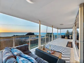 Beachfront Escape • Ocean Views • Pet Friendly - Image 5