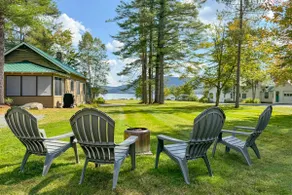 NY! Lake Pleasant Cabin: 3 tunnland, kajaker och strand! - Image 2