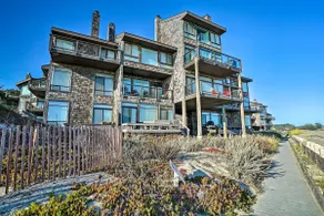 Beachfront Pajaro Dunes Condo w/ Bay Views! - Image 3